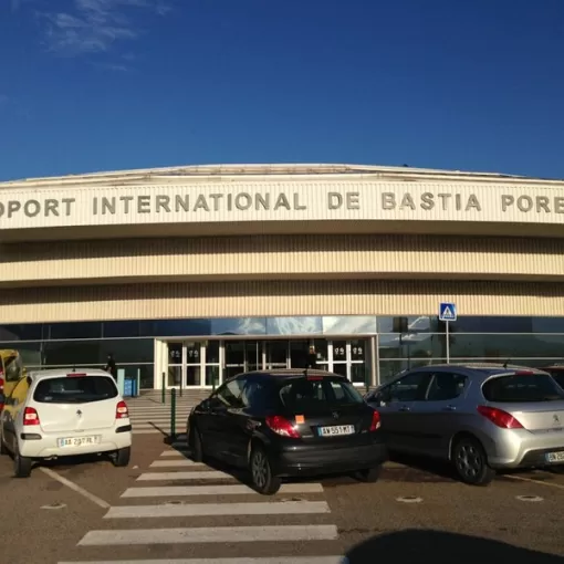 dépert depuis aéroport sur réservation vers toutes distances en corse